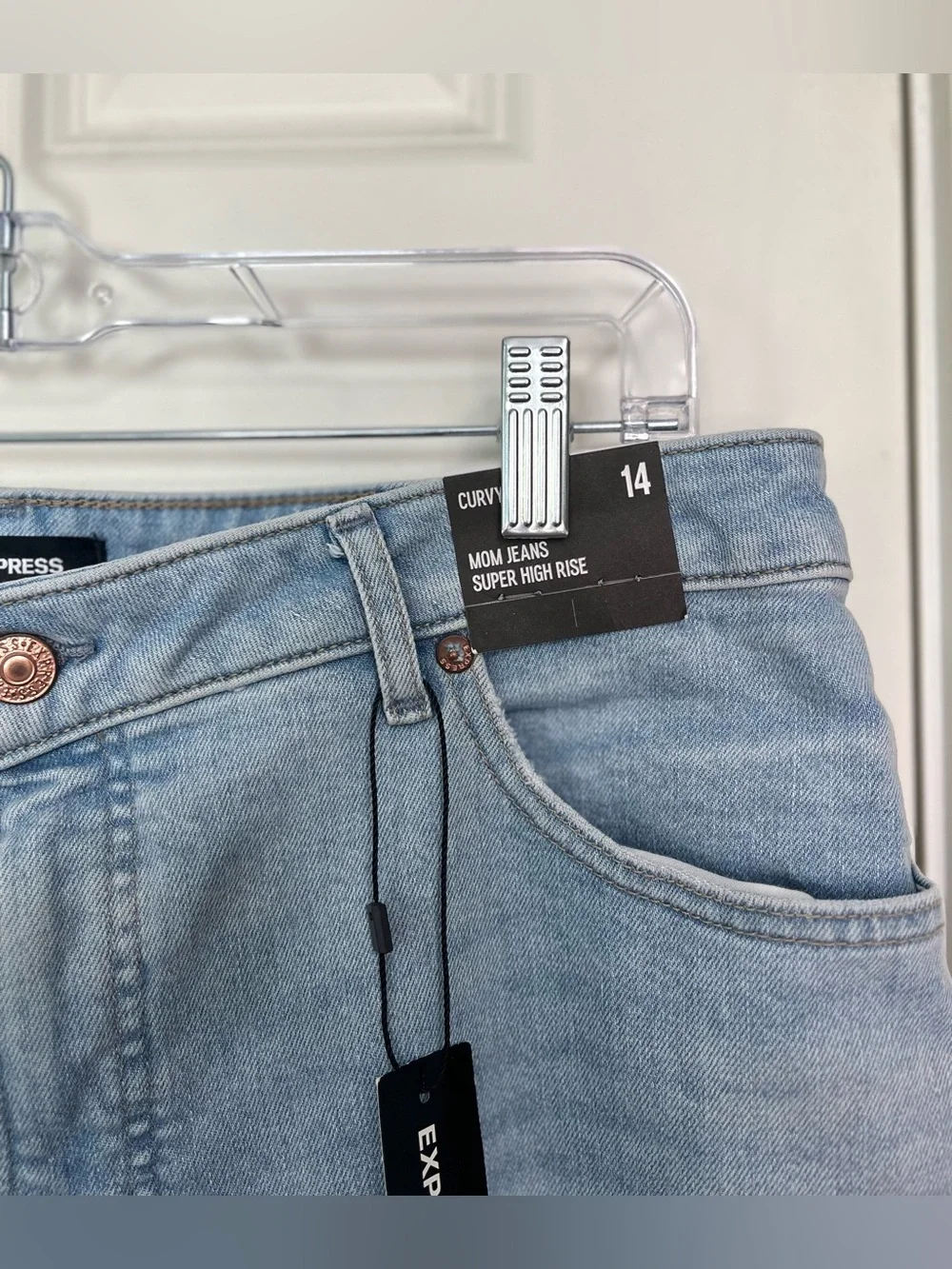 Express Curvy Mom Jeans Super High Rise NWT